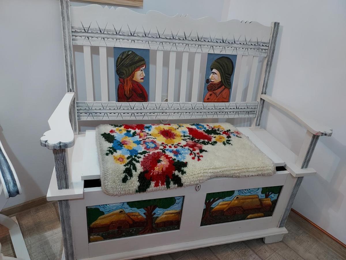 Vintage Central Apartament Targu Jiu Luaran gambar